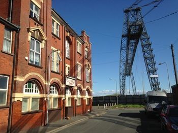 The West Of England Tavern Newport  Luaran gambar